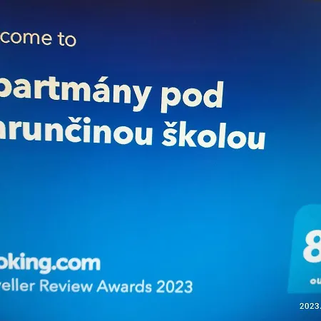 Pod Barunčinou školou *