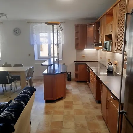 Pod Barunčinou školou * Česká Skalice