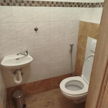 شقة Pod Baruncinou Skolou Česká Skalice