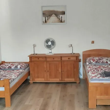 Pod Baruncinou Skolou Apartament