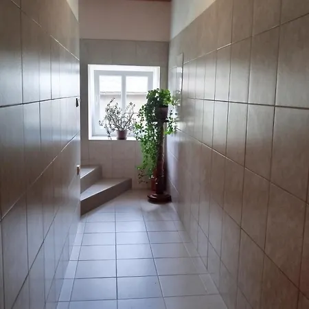 Apartament Pod Baruncinou Skolou